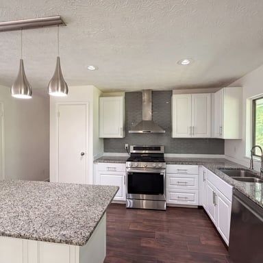 Property photo 2 of 1010 Buckhurst Dr