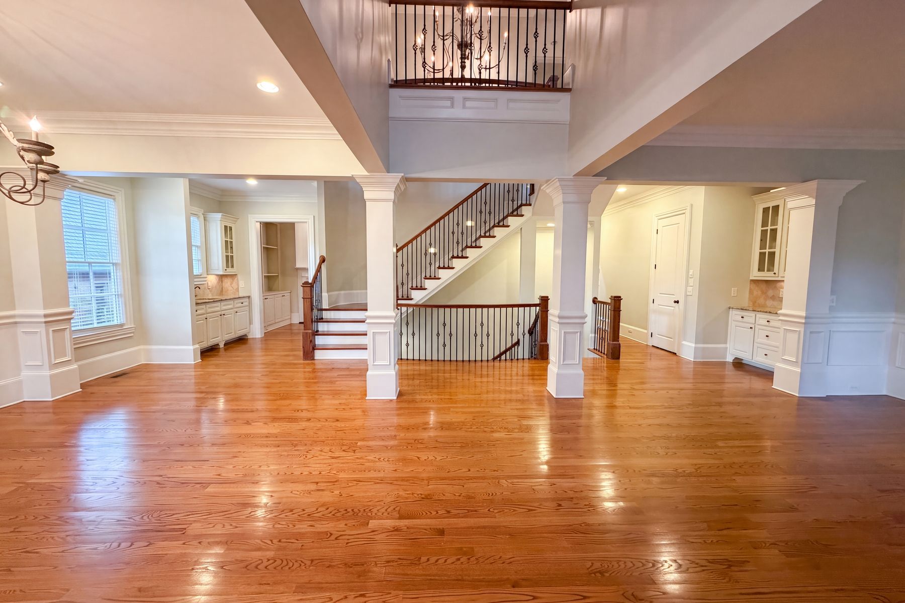 Property photo 3 of 256 Hanson Way