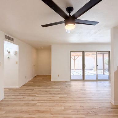 Property photo 3 of 5208 E Tamblo Dr