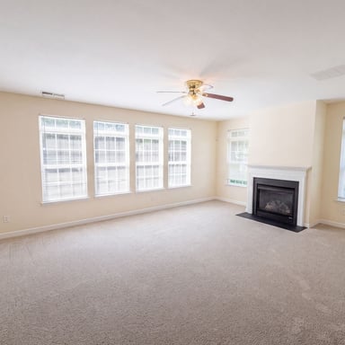 Property photo 3 of 1139 Donelea Ln NW
