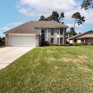 Property photo 1 of 3542 Nutwood Ln