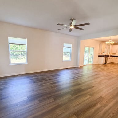 Property photo 3 of 5945 Hawkins Ridge Ct