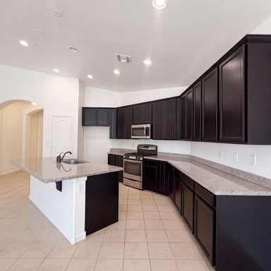 Property photo 2 of 22338 E Via De Olivos