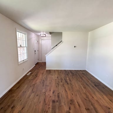 Property photo 3 of 1301 Cinnamon Pl
