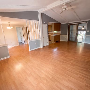 Property photo 3 of 79 Jefferson Dr