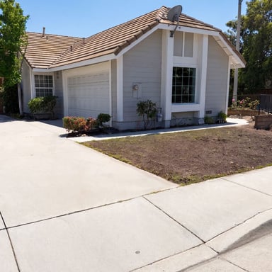 Property photo 1 of 12305 Daisy Ct