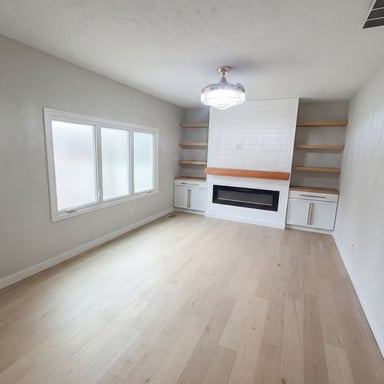 Property photo 3 of 12825 Clifford Cir