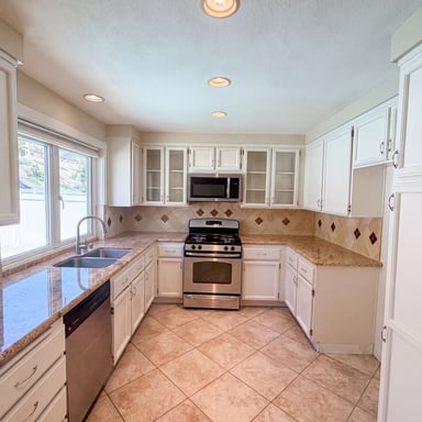 Property photo 2 of 28061 Virginia