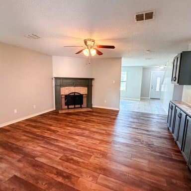 Property photo 3 of 1213 Maritime Ln
