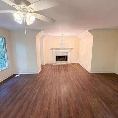 Property photo 3 of 644 Laurel Wood Dr SW