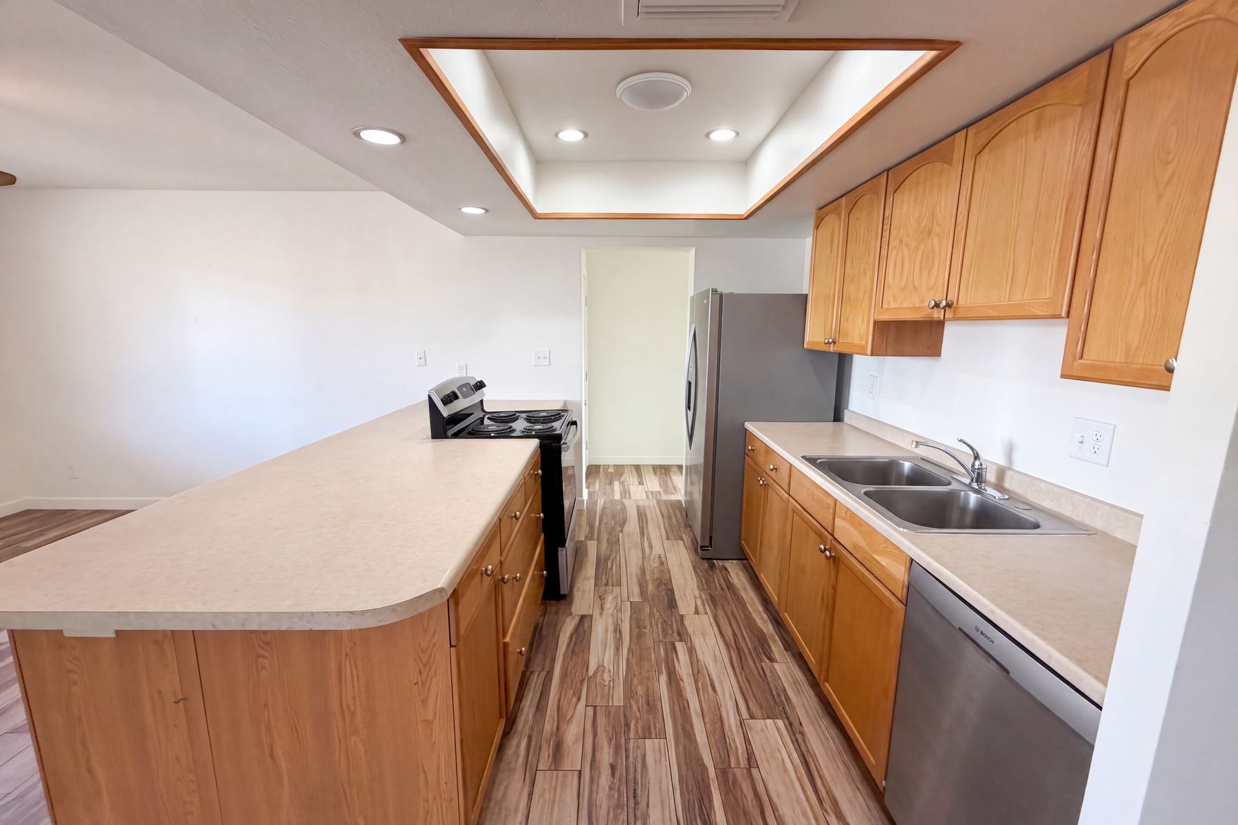 Photo 2 of 28 of 10215 N 36th Ave, Phoenix, AZ