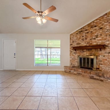 Property photo 3 of 8 Sunnybrook St