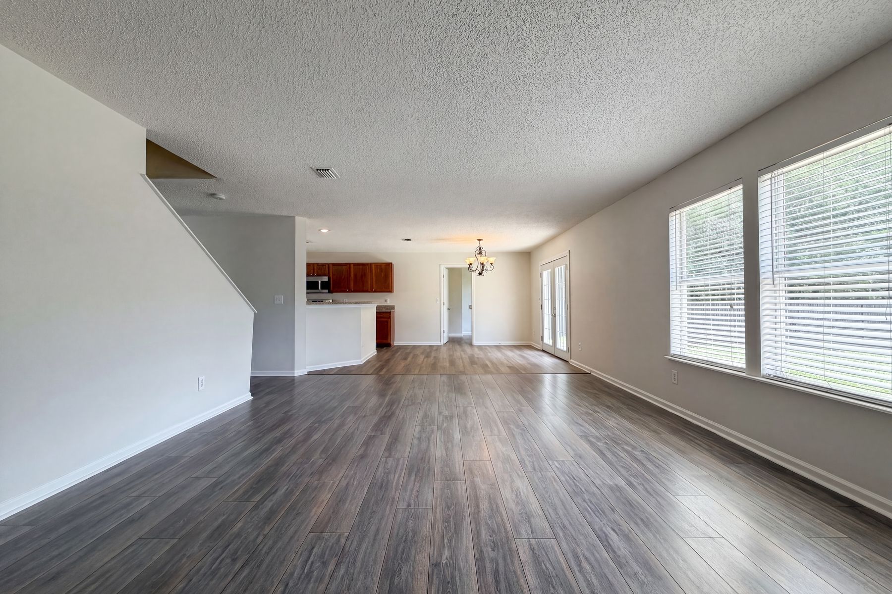 Property photo 3 of 7002 Beekman Lake Dr