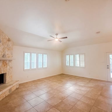 Property photo 3 of 12 Birchwood Cir