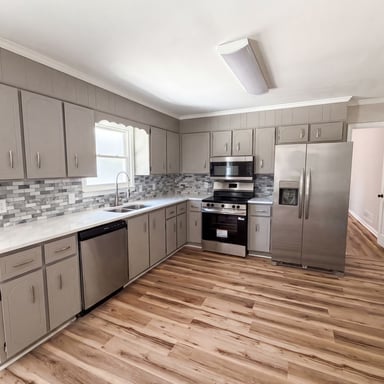 Property photo 2 of 100 Fenrir Dr
