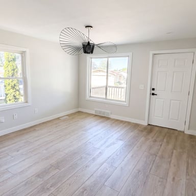 Property photo 3 of 492 Algene St