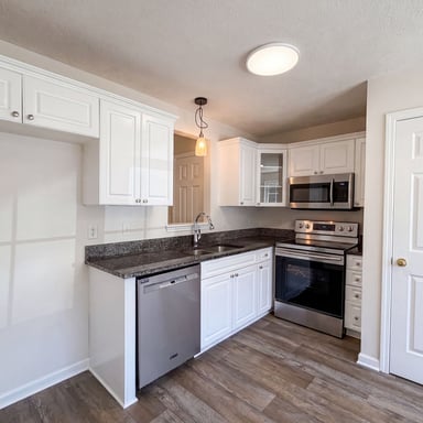Property photo 2 of 5170 Hickory Hollow Pkwy Unit 261