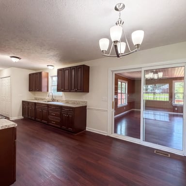 Property photo 2 of 125 Ivanhoe Ct