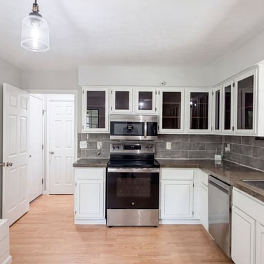 Property photo 2 of 195 Brackbill Ct