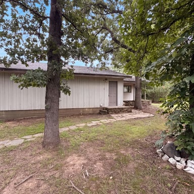 Property photo 1 of 430225 E 1155 Rd