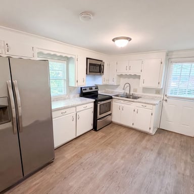 Property photo 2 of 1502 Pine St