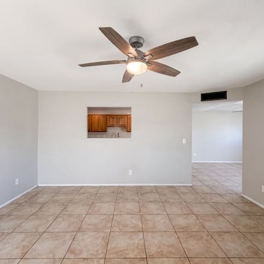 Property photo 3 of 1725 N Date Unit 70