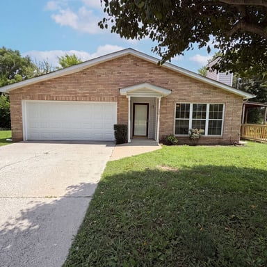 Property photo 1 of 499 Holland Ridge Dr