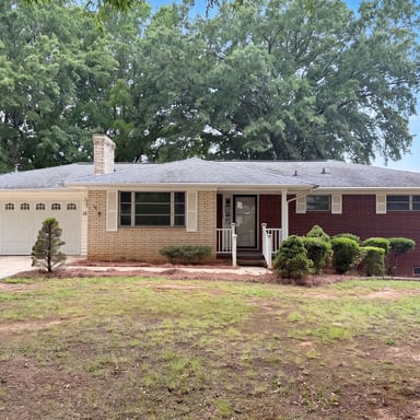 Property photo 1 of 1580 W Cloaninger Ave