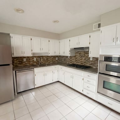Property photo 2 of 1221 Dalraida Rd