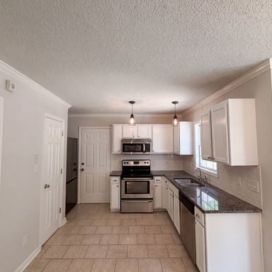 Property photo 2 of 1024 Laurel Leaf Rd