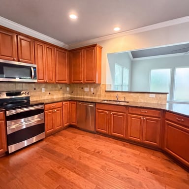 Property photo 2 of 5101 Saint Clair St