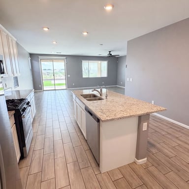 Property photo 2 of 7904 S Bonanza Park Dr