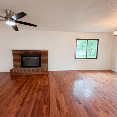 Property photo 3 of 11878 100th Pl N