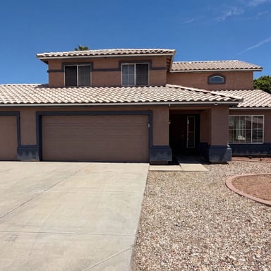 Property photo 1 of 10860 W Lone Cactus Dr