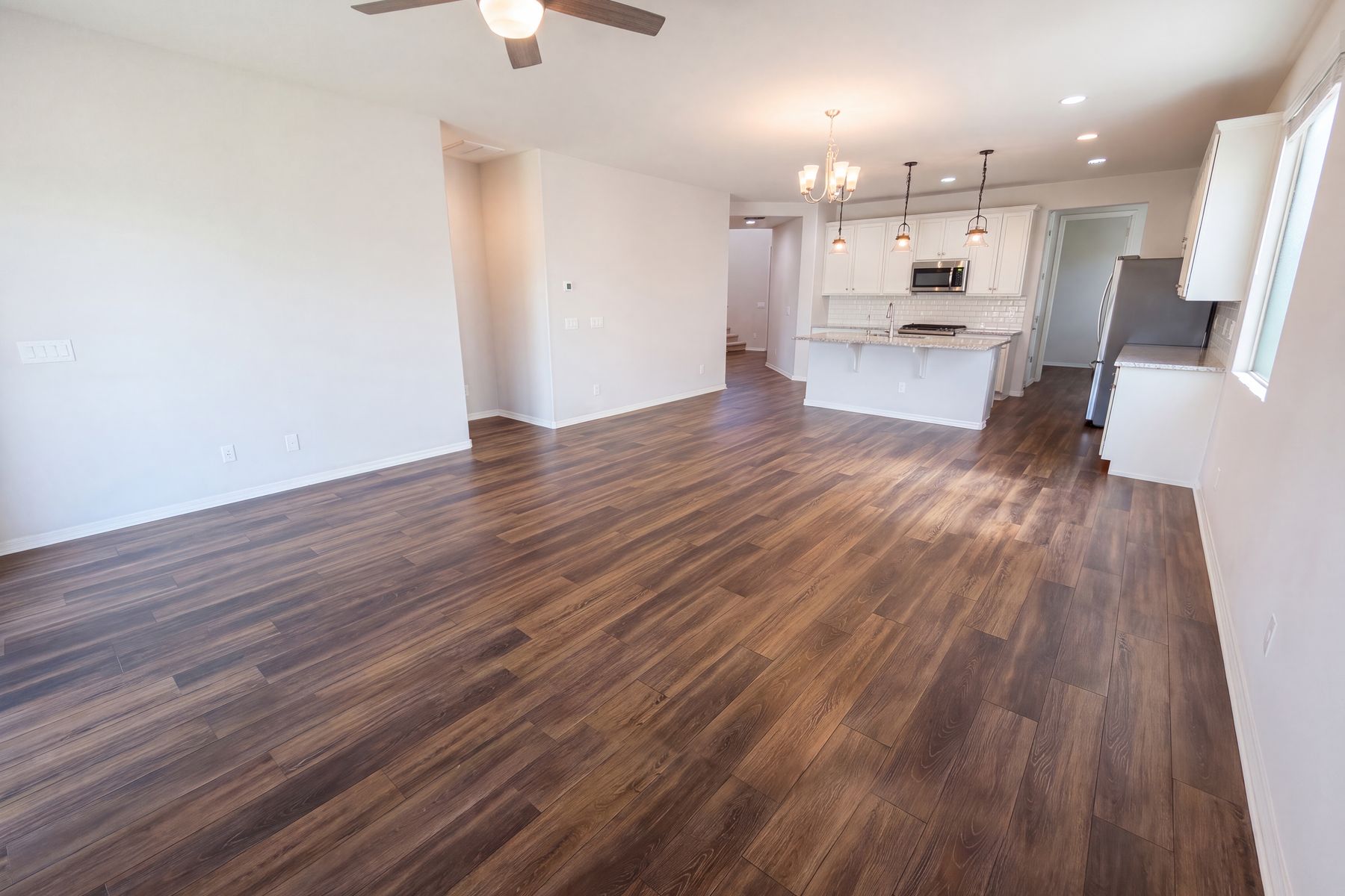 Property photo 3 of 10066 W Cashman Dr