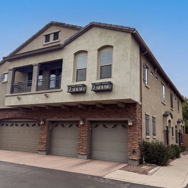 Property photo 1 of 1350 S Greenfield Rd Unit 2219