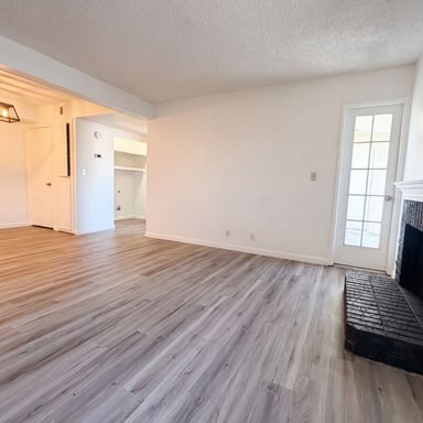 Property photo 3 of 1701 E Katie Ave Apt 83