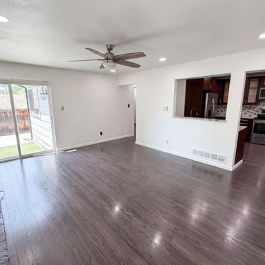 Property photo 3 of 11835 Lincoln St