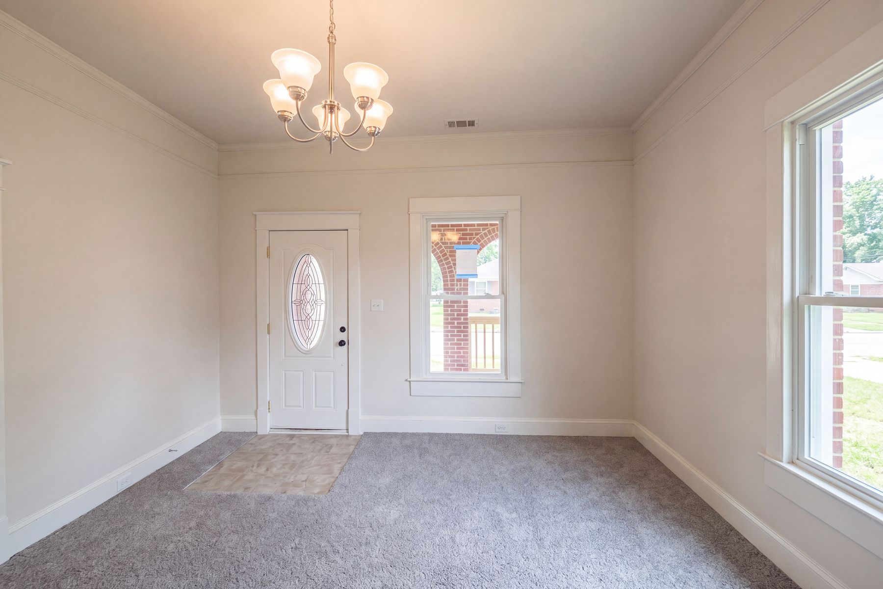 Property photo 3 of 112 Sherard Ave