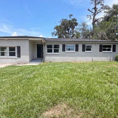 Property photo 1 of 411 Capricorn Ln