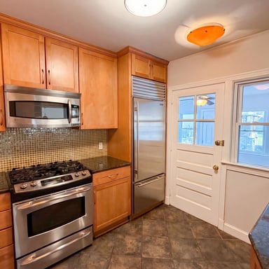 Property photo 2 of 3023 K St SE