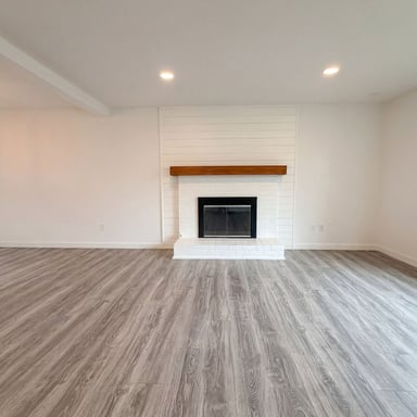 Property photo 3 of 2409 SE Higgins Dr