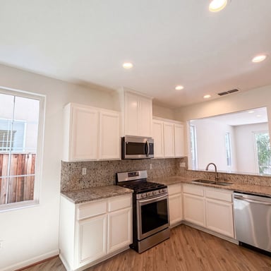 Property photo 2 of 291 Candela Cir