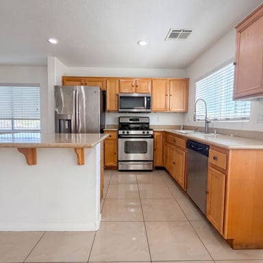 Property photo 2 of 10506 Yuha Desert Ct
