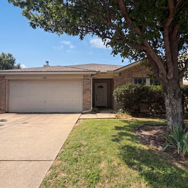 Property photo 1 of 9100 Chisholm Trl