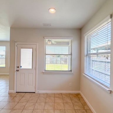 Property photo 3 of 4312 Chicory Ct