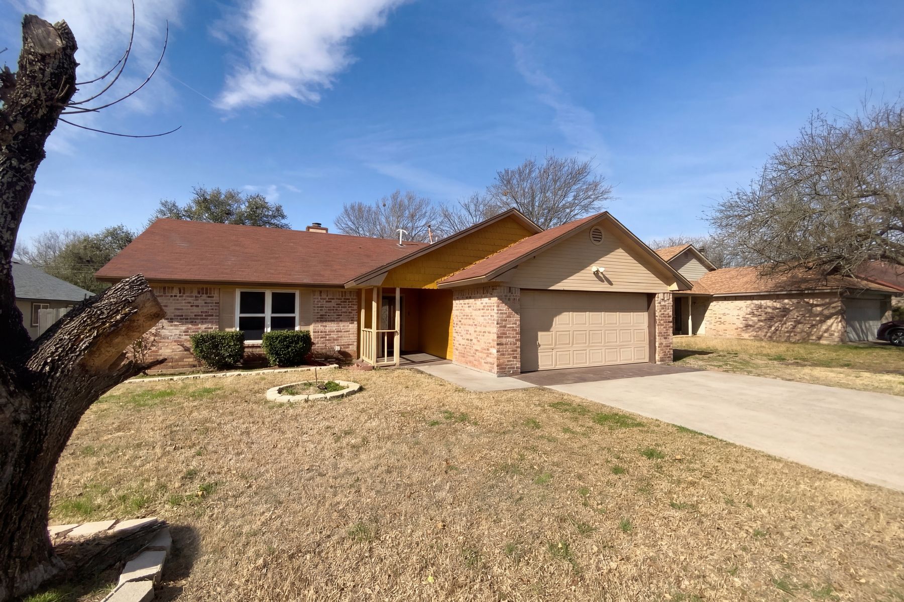 Photo 2 of 16 of 1407 Rose Ave, Killeen, TX