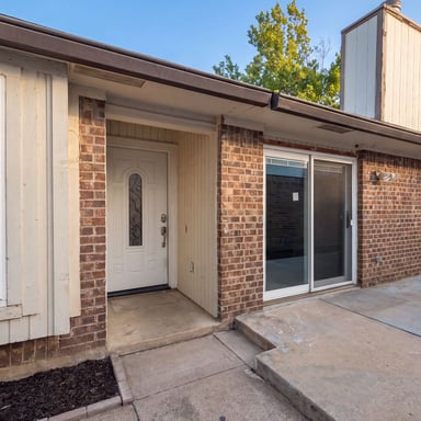 Property photo 1 of 2604 Leo Dr