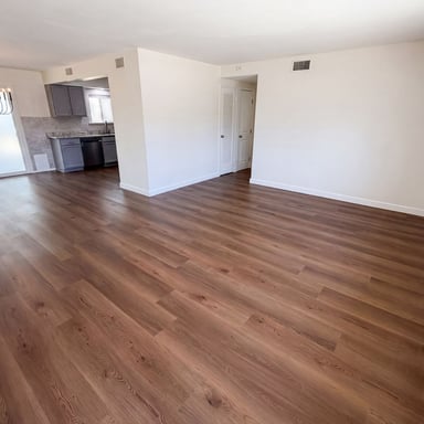 Property photo 3 of 21312 E Greenhaven St