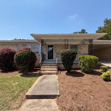 Property photo 1 of 608 E Ryder Ave